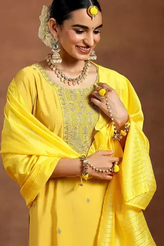 ethnic motifs embroidered sequinned straight kurta with trouser & dupatta