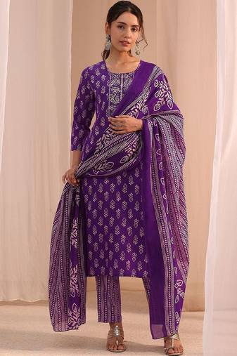 women ethnic motifs printed regular thread work kurta with trousers & with dupatta