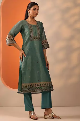 geometric embroidered sequinned straight kurta with trousers and dupatta