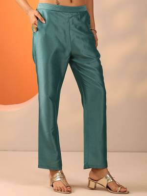 geometric embroidered sequinned straight kurta with trousers and dupatta 7