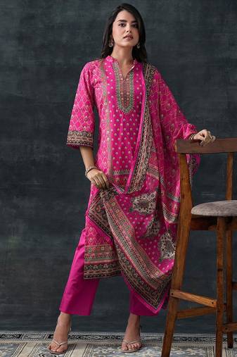 ethnic motifs printed mandarin collar straight kurta with trousers & dupatta
