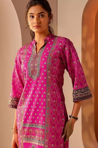 ethnic motifs printed mandarin collar straight kurta with trousers & dupatta