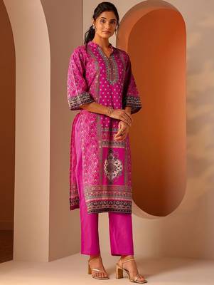 ethnic motifs printed mandarin collar straight kurta with trousers & dupatta 4