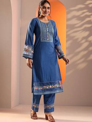 women floral embroidered regular thread work kurta with trousers & with dupatta 7