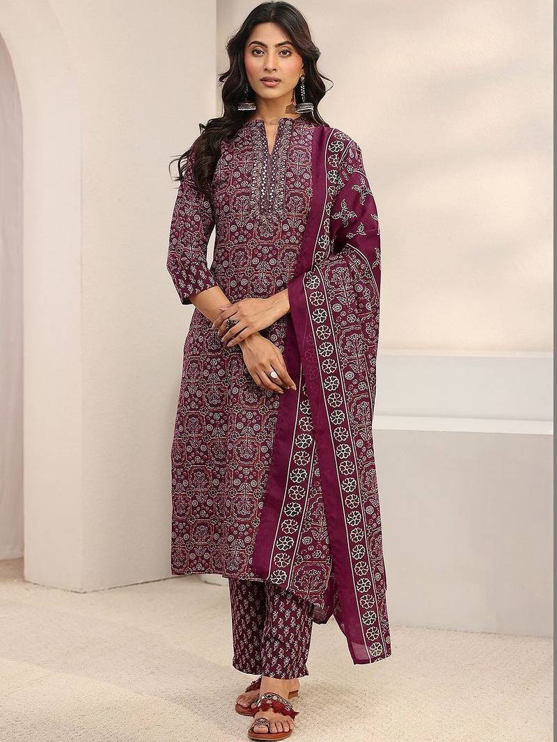 women ethnic motifs printed regular thread work kurta with trousers & with dupatta