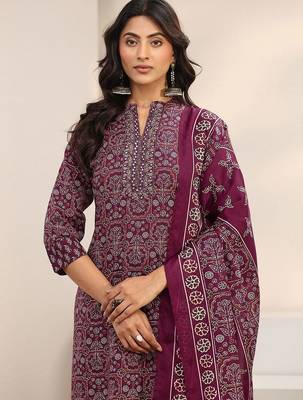 women ethnic motifs printed regular thread work kurta with trousers & with dupatta 3
