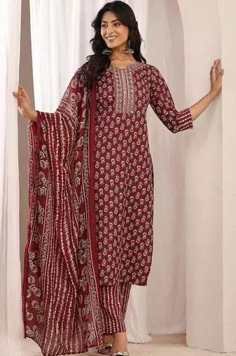 women ethnic motifs printed regular thread work kurta with trousers & with dupatta