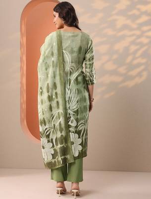 floral printed straight kurta with trousers & dupatta 4