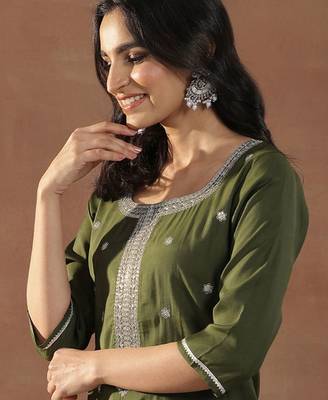 olive green floral embroidered sequinned straight kurta with trousers & dupatta 3