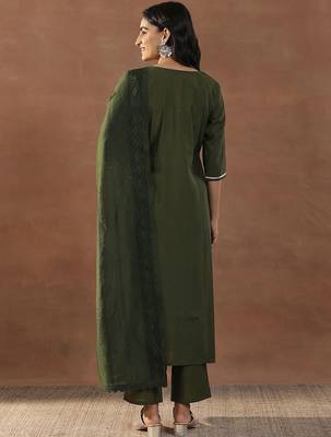 olive green floral embroidered sequinned straight kurta with trousers & dupatta 5