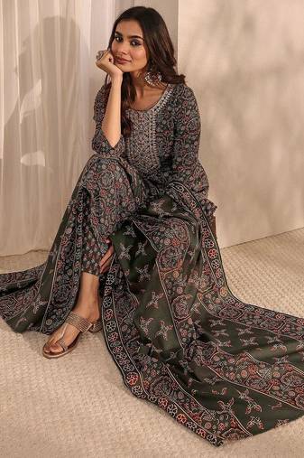 libas green ajrak printed straight suit set with dupatta