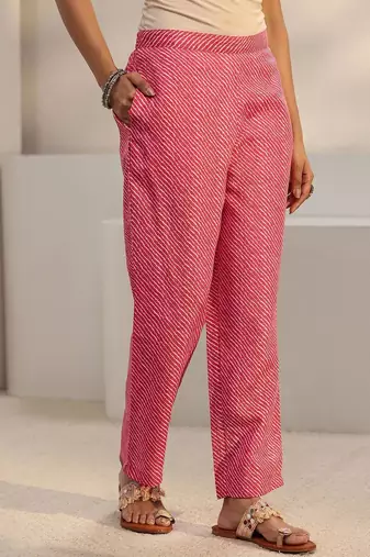 women ethnic motifs printed regular thread work kurta with trousers & with dupatta