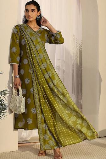 women ethnic motifs printed regular thread work kurta with trousers & with dupatta