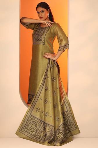 floral yoke design thread work straight kurta with trouser and dupatta