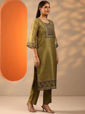 floral yoke design thread work straight kurta with trouser and dupatta 4