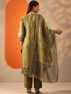 floral yoke design thread work straight kurta with trouser and dupatta 5