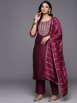 floral yoke design straight sequinned kurta with trousers & dupatta 1