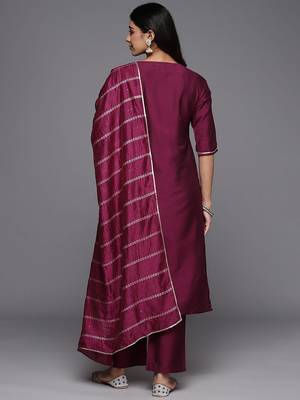 floral yoke design straight sequinned kurta with trousers & dupatta 6