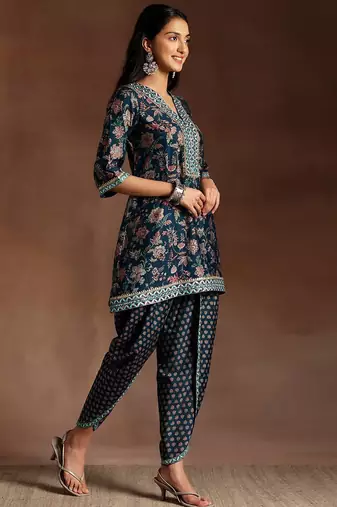 floral printed regular sequinned kurti with dhoti pant & dupatta