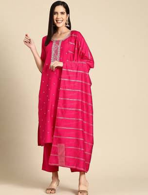 women floral yoke design kurta with trousers & dupatta 3