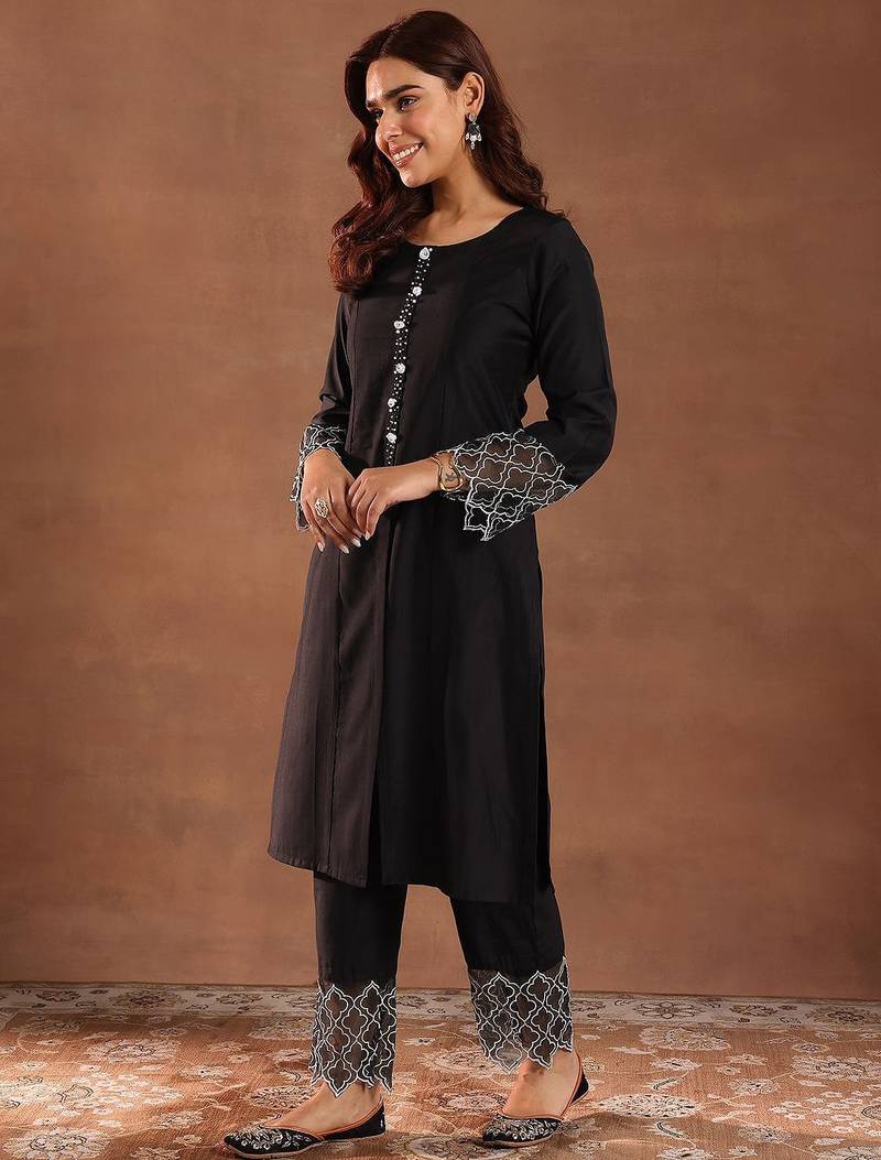round neck panelled beads work straight kurta with trousers & dupatta