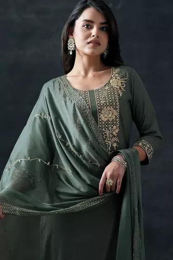 floral embroidered thread work straight kurta with trousers & dupatta