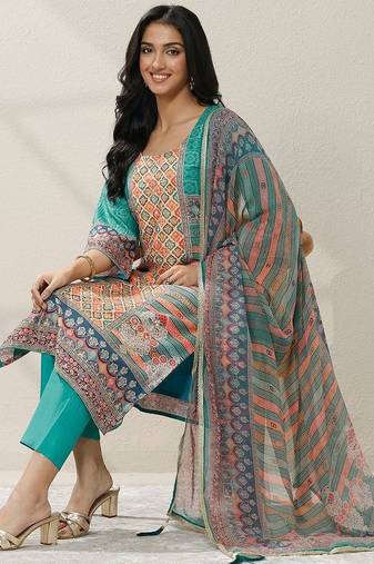 women ethnic motifs printed regular mirror work kurta with trousers & with dupatta