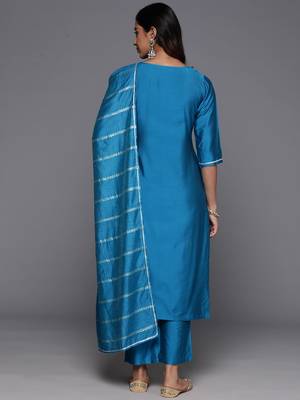 floral embroidered zari regular kurta with trousers dupatta 7