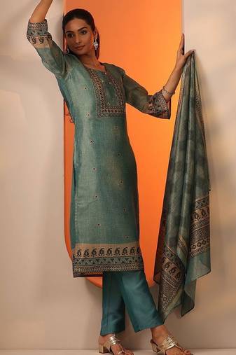 women ethnic motifs regular thread work kurta with trousers & with dupatta