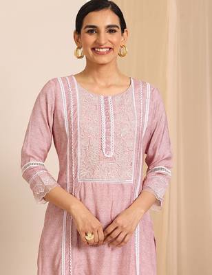 floral yoke design thread work chanderi silk kurta with trousers & with dupatta 3