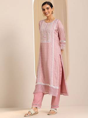 floral yoke design thread work chanderi silk kurta with trousers & with dupatta 4