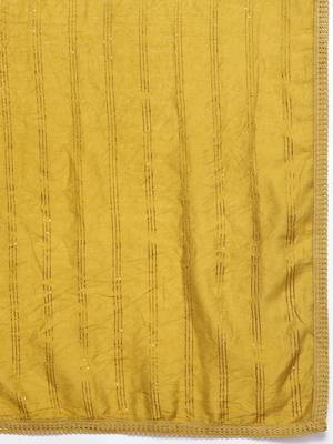 women ethnic motifs embroidered kurta with trousers & dupatta 4