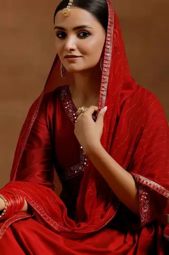 women ethnic motifs embroidered empire mirror work kurta with trousers & with dupatta