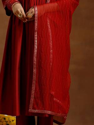 women ethnic motifs embroidered empire mirror work kurta with trousers & with dupatta 6