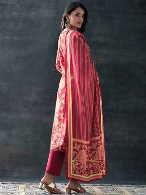 floral printed v-neck straight kurta with trousers & dupatta 5