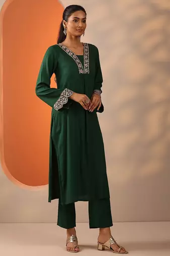 women ethnic motifs embroidered regular thread work kurta with trousers