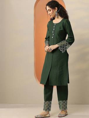 green and white round neck beads and stones straight kurta with trouser & dupatta 3