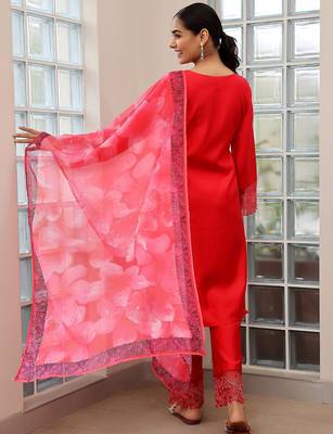 yoke design thread work straight kurta with trousers & dupatta 5