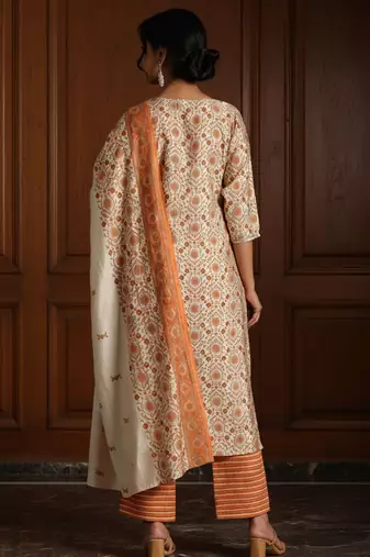 ethnic motifs printed kurta with trousers & dupatta