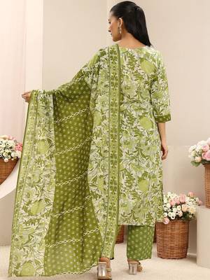 libas green floral printed straight suit set with dupatta 3