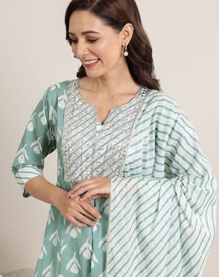womens green printed cotton anarkali kurta with churidar & dupatta 6