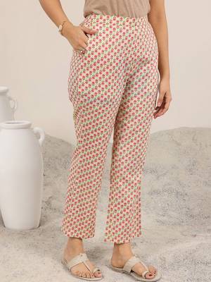 women floral printed regular thread work kurta with trousers 2