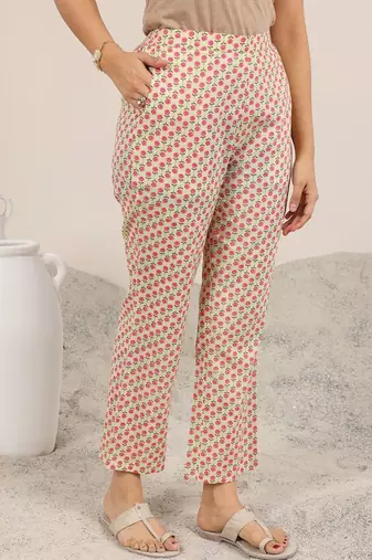 women floral printed regular thread work kurta with trousers