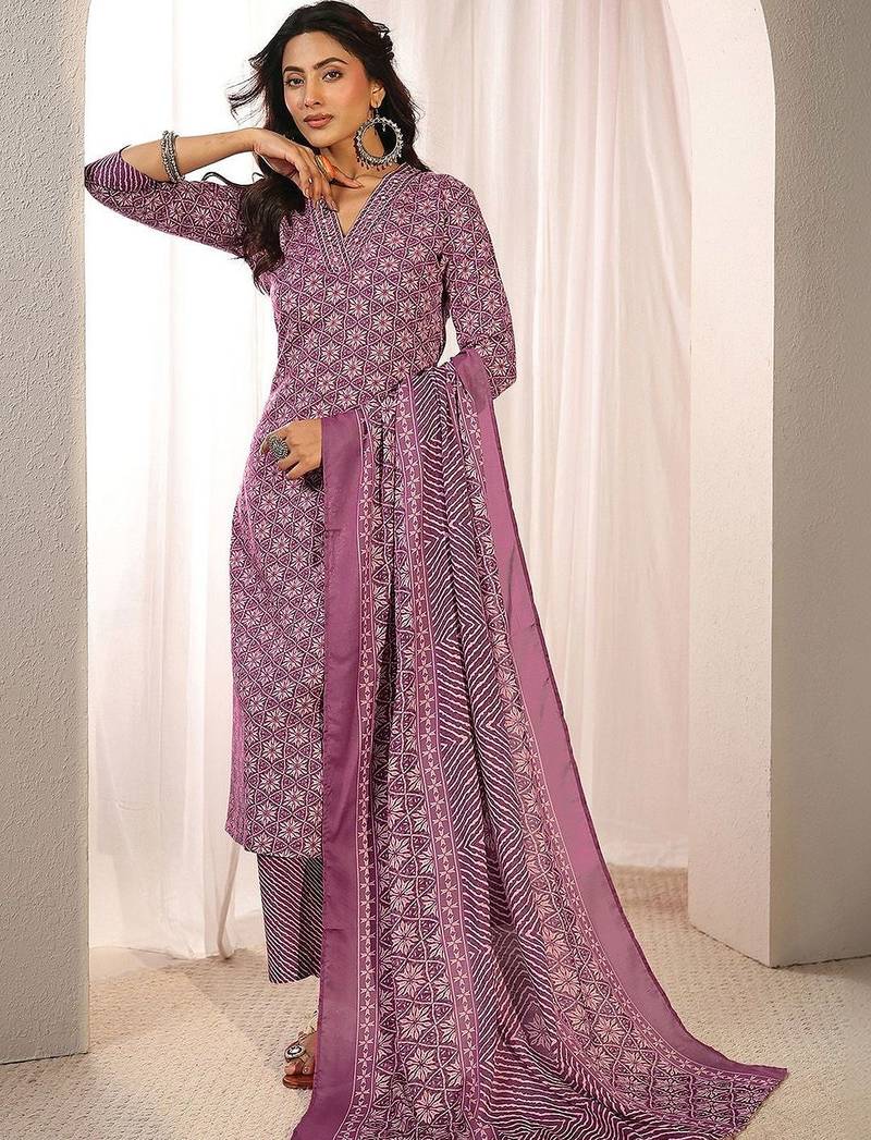 women ethnic motifs printed regular kurta with trousers & with dupatta
