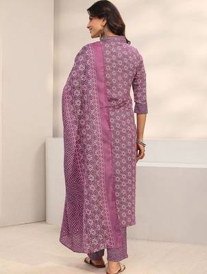 women ethnic motifs printed regular kurta with trousers & with dupatta 6