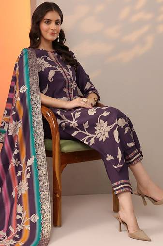 floral printed notch-neck thread work straight kurta & trousers with dupatta