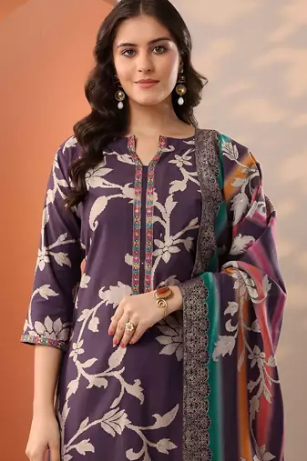 floral printed notch-neck thread work straight kurta & trousers with dupatta