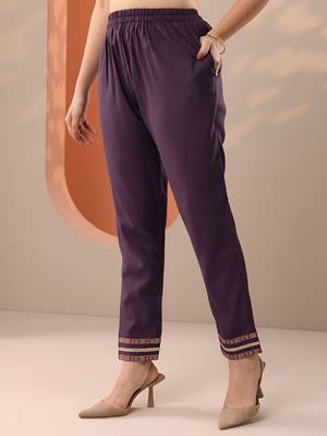 floral printed notch-neck thread work straight kurta & trousers with dupatta 7