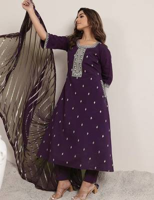 purple floral embroidered sequinned a-line kurta with trousers & dupatta 1