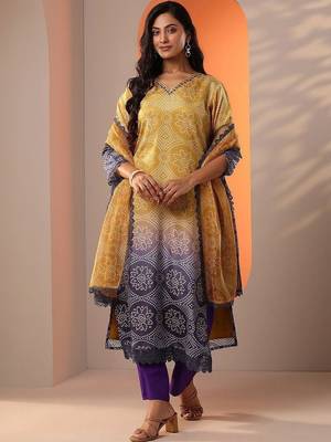 women ethnic motifs printed regular kurta with trousers & with dupatta 1